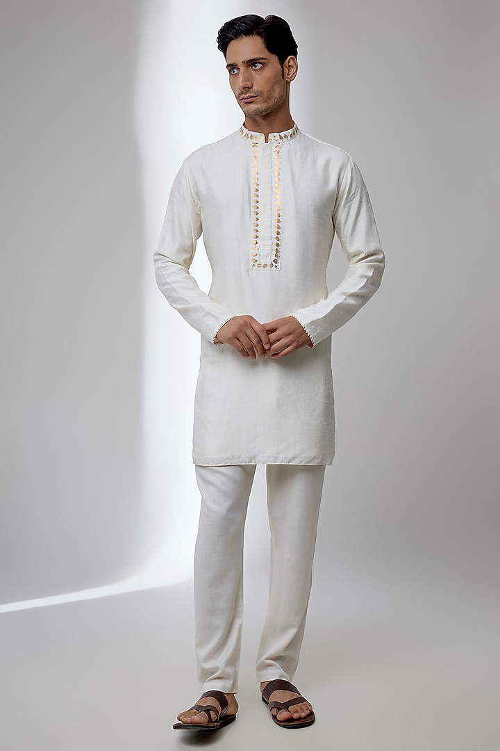 Ivory Silk Kurta by Masaba Men at Pernia's Pop Up Shop