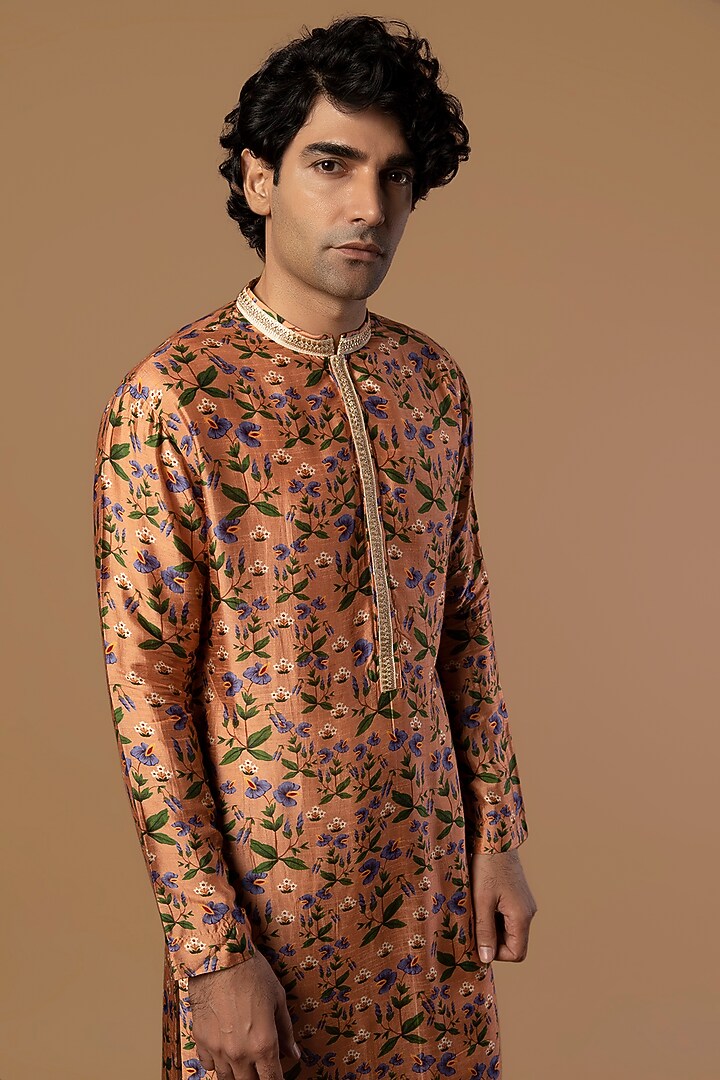 Creamy Raw Silk Peach Printed Kurta Set by Masaba Men at Pernia's Pop Up Shop