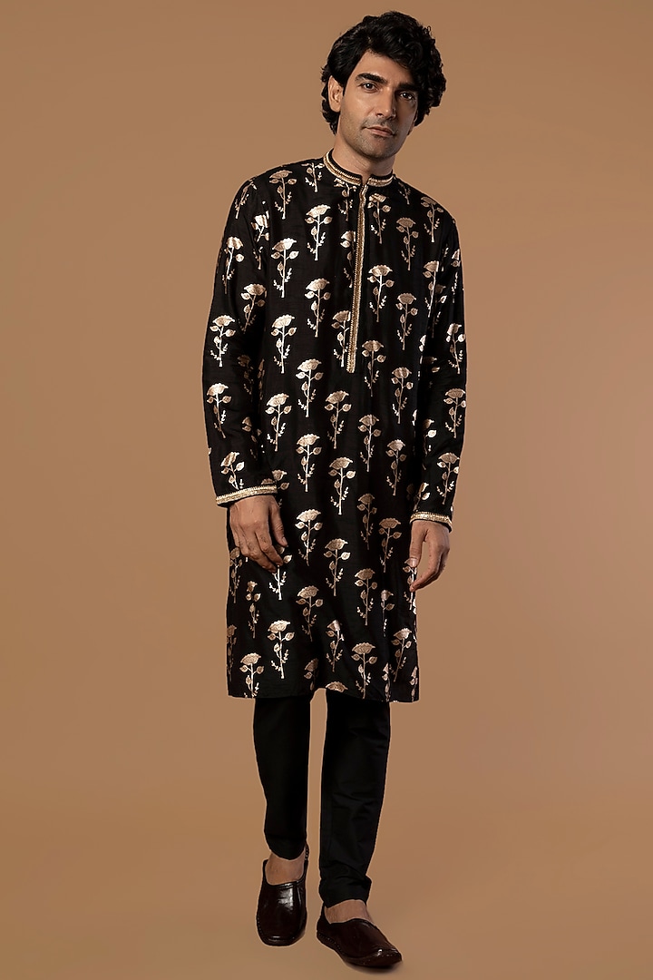 Black Raw Silk Kurta Set by Masaba Men at Pernia's Pop Up Shop