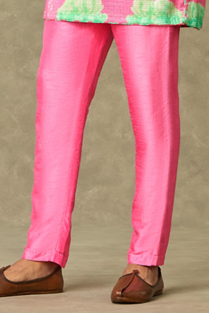 Pink Sequins Georgette Digital Printed Kurta Set by Masaba Men at Pernia's Pop Up Shop