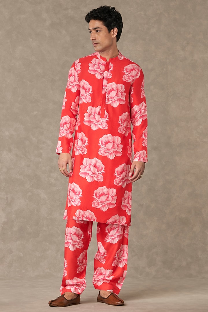 Red Raw Silk Floral Digital Printed Kurta by Masaba Men at Pernia's Pop Up Shop