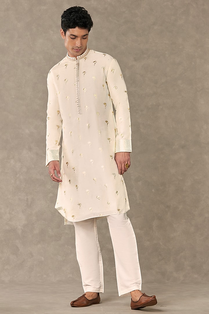 Ivory Raw Silk Foil Printed Kurta by Masaba Men at Pernia's Pop Up Shop
