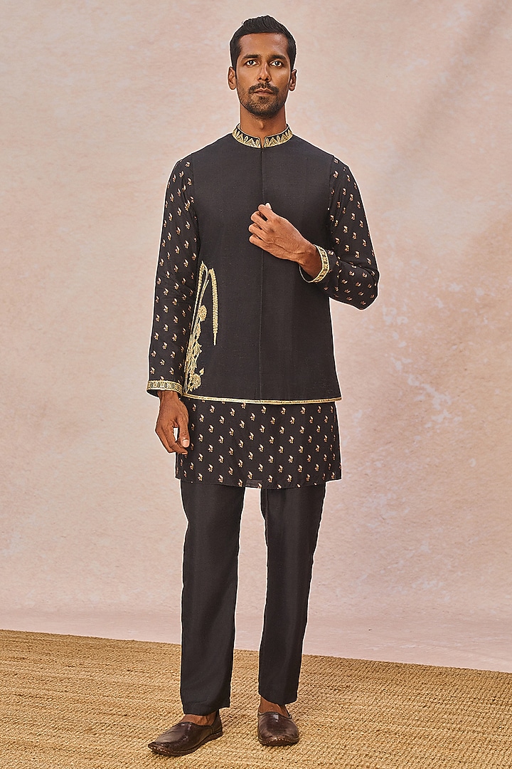 Black Raw Silk Dori Embroidered Bundi Jacket Set by Masaba Men at Pernia's Pop Up Shop