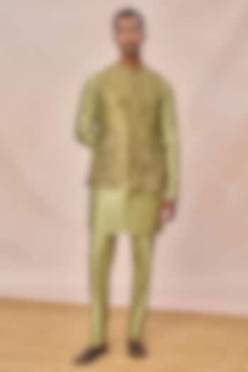 Mint Tissue Embroidered Bundi Jacket Set by Masaba Men at Pernia's Pop Up Shop