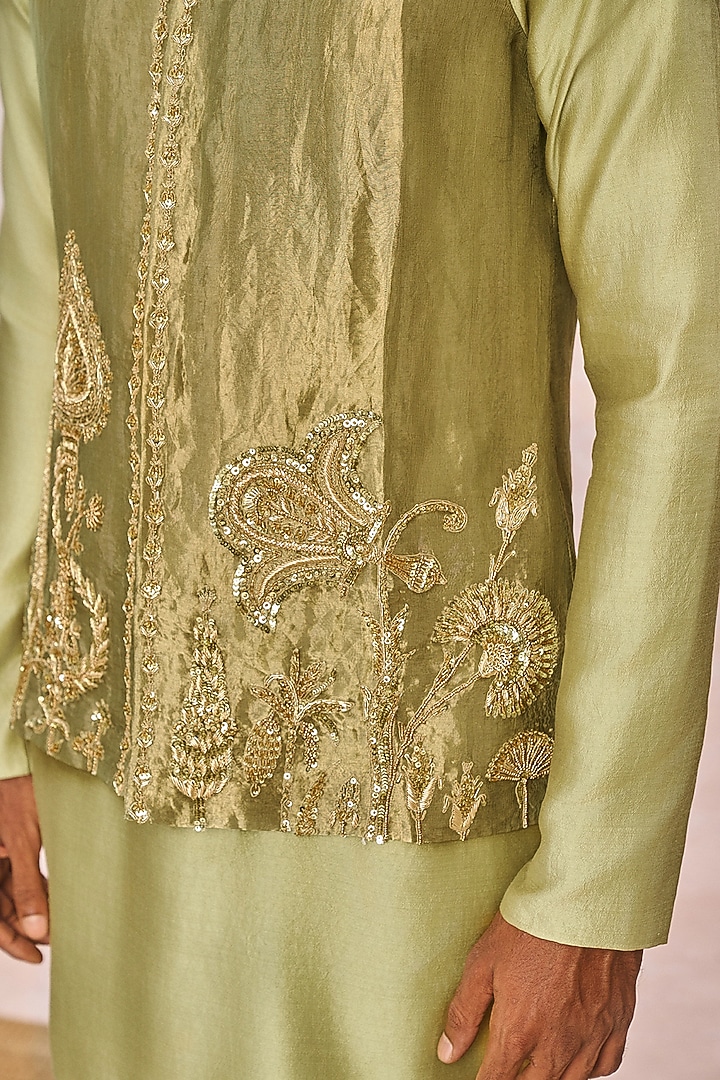 Mint Tissue Embroidered Bundi Jacket Set by Masaba Men at Pernia's Pop Up Shop