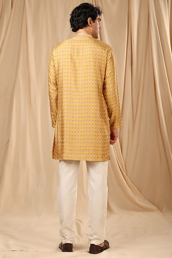 Beige Raw Silk Printed & Embellished Kurta by Masaba Men at Pernia's Pop Up Shop