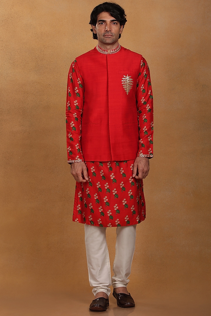 Red Embroidered Bundi Jacket by Masaba Men