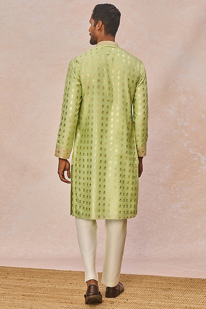 Lime Green Raw Silk Kurta Set by Masaba Men at Pernia's Pop Up Shop