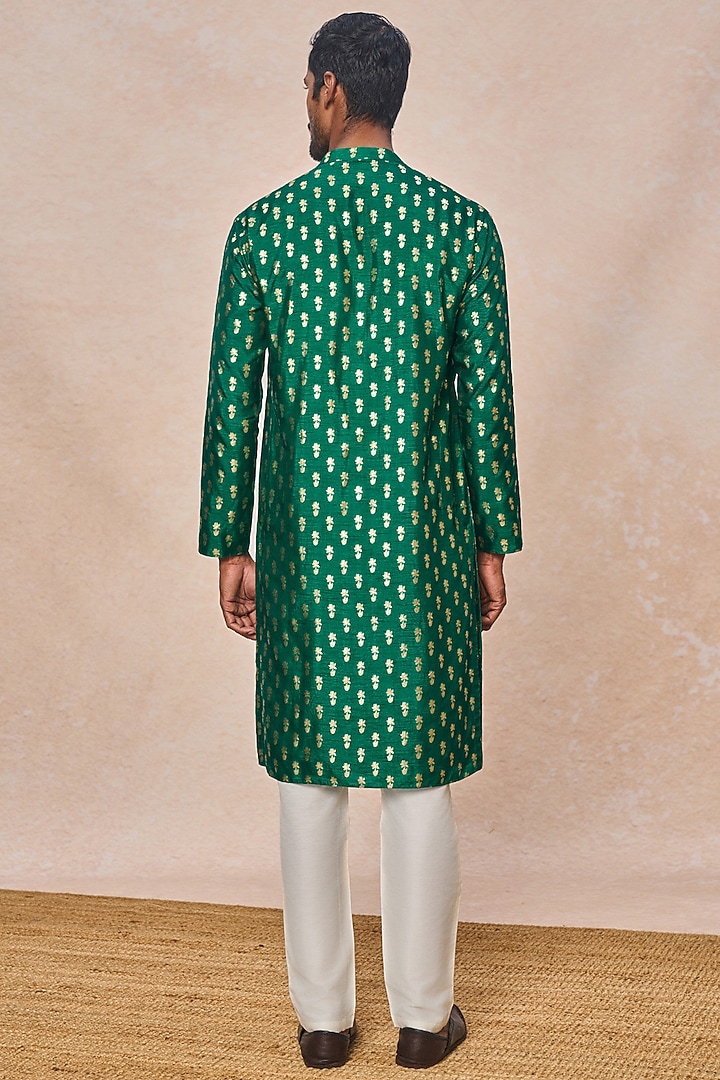 Green Raw Silk Foil Printed Kurta Set by Masaba Men at Pernia's Pop Up Shop