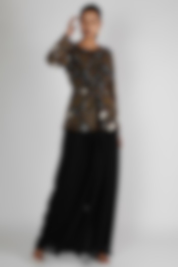 Black Embroidered Jacket Set by Premya By Manishii