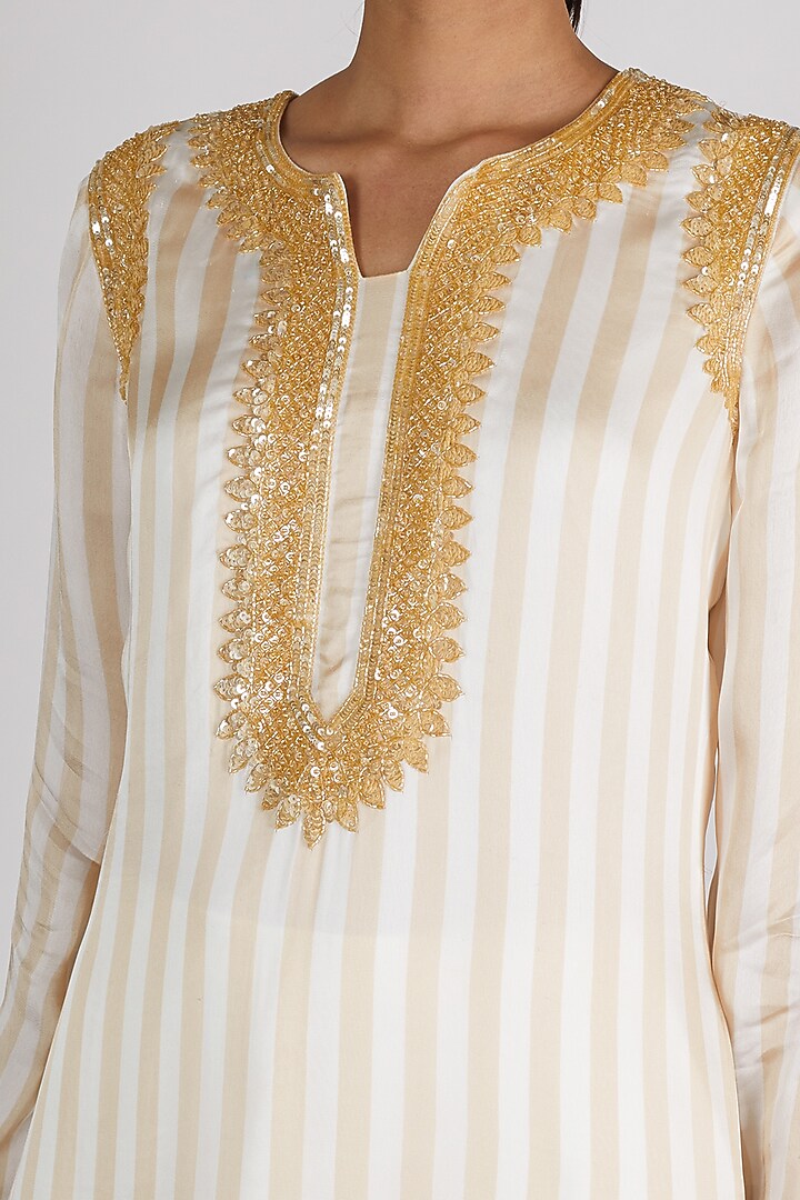 Gold Embroidered Kurta Set by Premya By Manishii at Pernia's Pop Up Shop