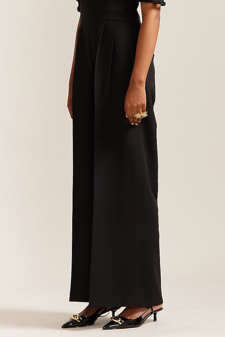 Black Crepe Cutwork Co-Ord Set by Mini Sondhi at Pernia's Pop Up Shop