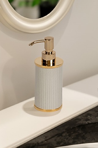 Cream Woven Leather Bathroom Essentials by Maison Sia