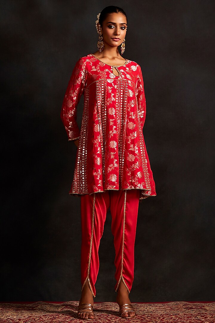 Red Banarasi Tunic Set by Mustard Moon by Neyha and Vrinda at Pernia's Pop Up Shop