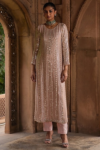 Peach Georgette Sequins Embroidered Kurta Set by Mustard Moon by Neyha and Vrinda