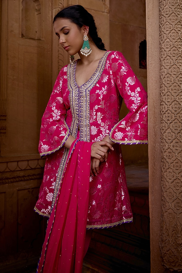 Hot Pink & Purple Banarasi Georgette Embroidered Kurta Set by Mustard Moon by Neyha and Vrinda at Pernia's Pop Up Shop