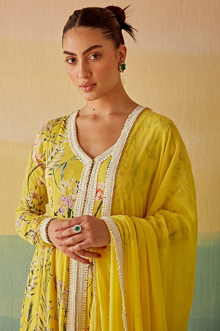 Yellow Crinkle Crepe Floral Printed Kurta Set by Mustard Moon by Neyha and Vrinda at Pernia's Pop Up Shop
