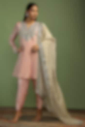 Pale Pink Tissue Mirror Embroidered Kurta Set by Mustard Moon by Neyha and Vrinda at Pernia's Pop Up Shop