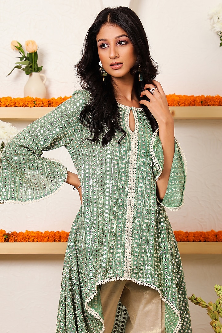 Teal Embroidered Asymmetrical Kurta Set by Mustard Moon by Neyha and Vrinda at Pernia's Pop Up Shop