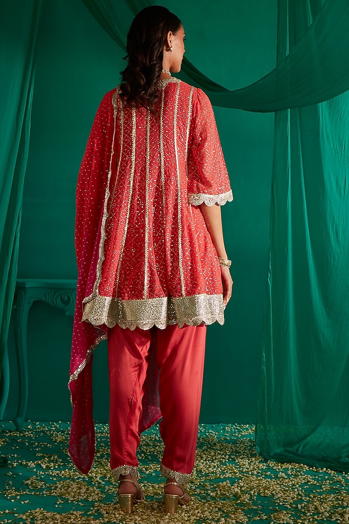 Coral & Hot Pink Georgette Kurta set by Mustard Moon by Neyha and Vrinda at Pernia's Pop Up Shop