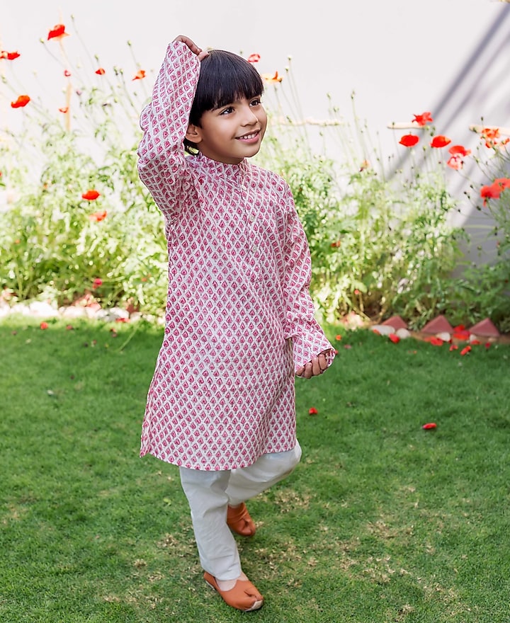 Pink Cotton Hand Block Printed Kurta Set For Boys by MISSPRINT at Pernia's Pop Up Shop