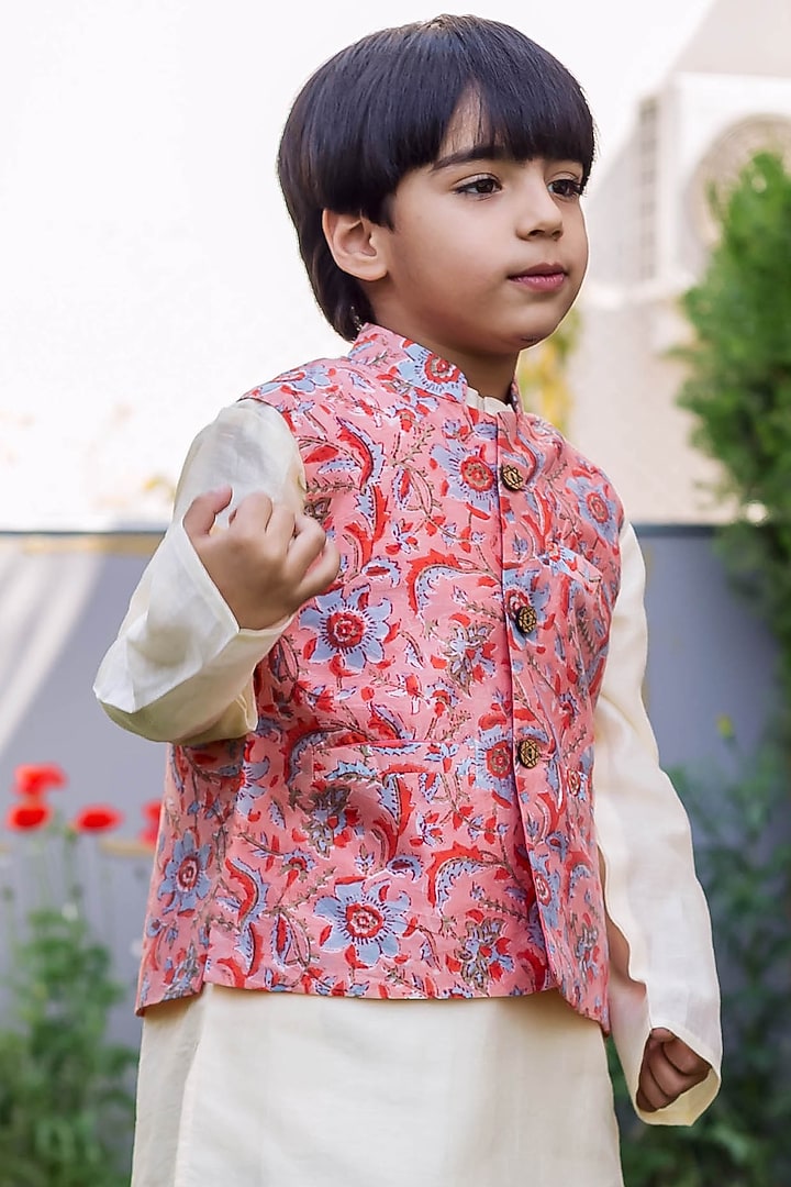 Peach Chanderi Hand Block Printed Waistcoat Set For Boys by MISSPRINT at Pernia's Pop Up Shop