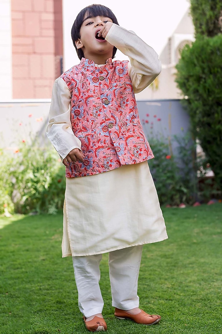 Peach Chanderi Hand Block Printed Waistcoat Set For Boys by MISSPRINT at Pernia's Pop Up Shop