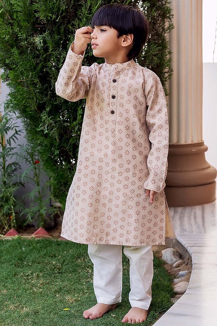 Beige Chanderi Hand Block Printed Kurta Set For Boys by MISSPRINT at Pernia's Pop Up Shop