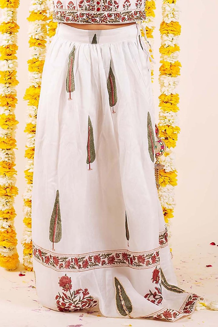 White Chanderi Hand Block Printed & Hand Embroidered Lehenga Set For Girls by MISSPRINT at Pernia's Pop Up Shop