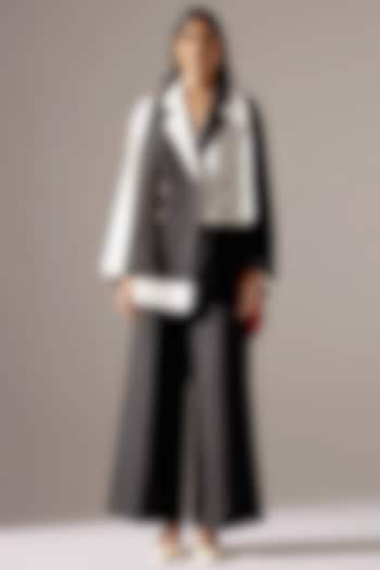 Black & White Linen Oversized Jacket Set by Mini Sondhi