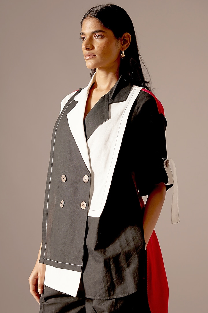 Black & White Linen Oversized Jacket Set by Mini Sondhi at Pernia's Pop Up Shop