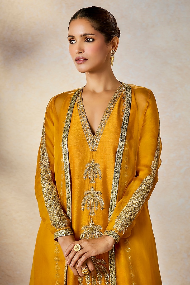 Ochre Dupion Silk Zardosi Embroidered Kurta Set by Masaba at Pernia's Pop Up Shop