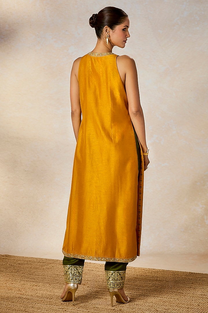 Ochre Dupion Silk Zardosi Embroidered Kurta Set by Masaba at Pernia's Pop Up Shop