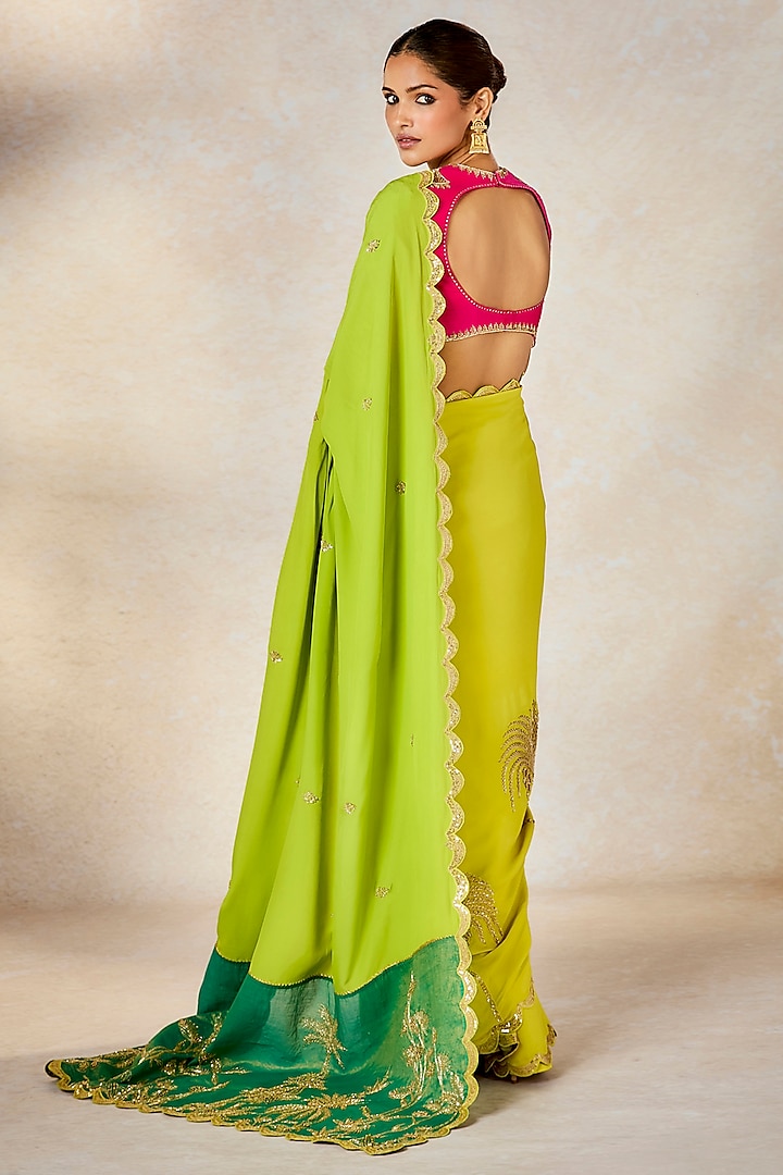 Green Natural Crepe Motif Embroidered Color Blocked Reception Saree Set by Masaba at Pernia's Pop Up Shop