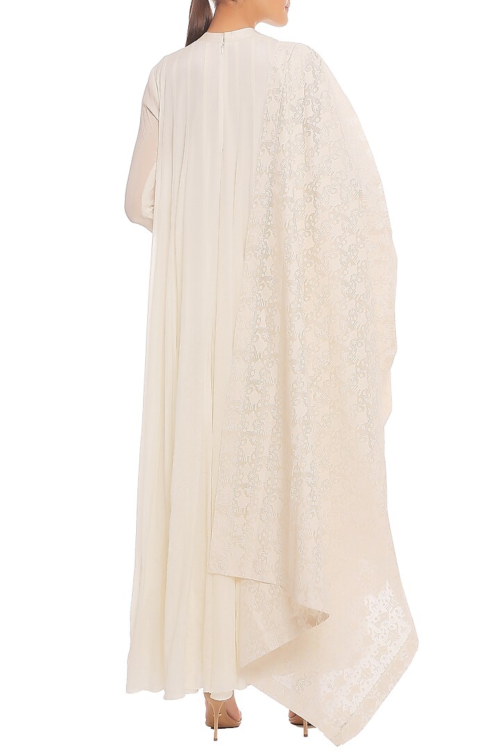 White Embroidered Party Wear Anarkali Set by Masaba at Pernia's Pop Up Shop