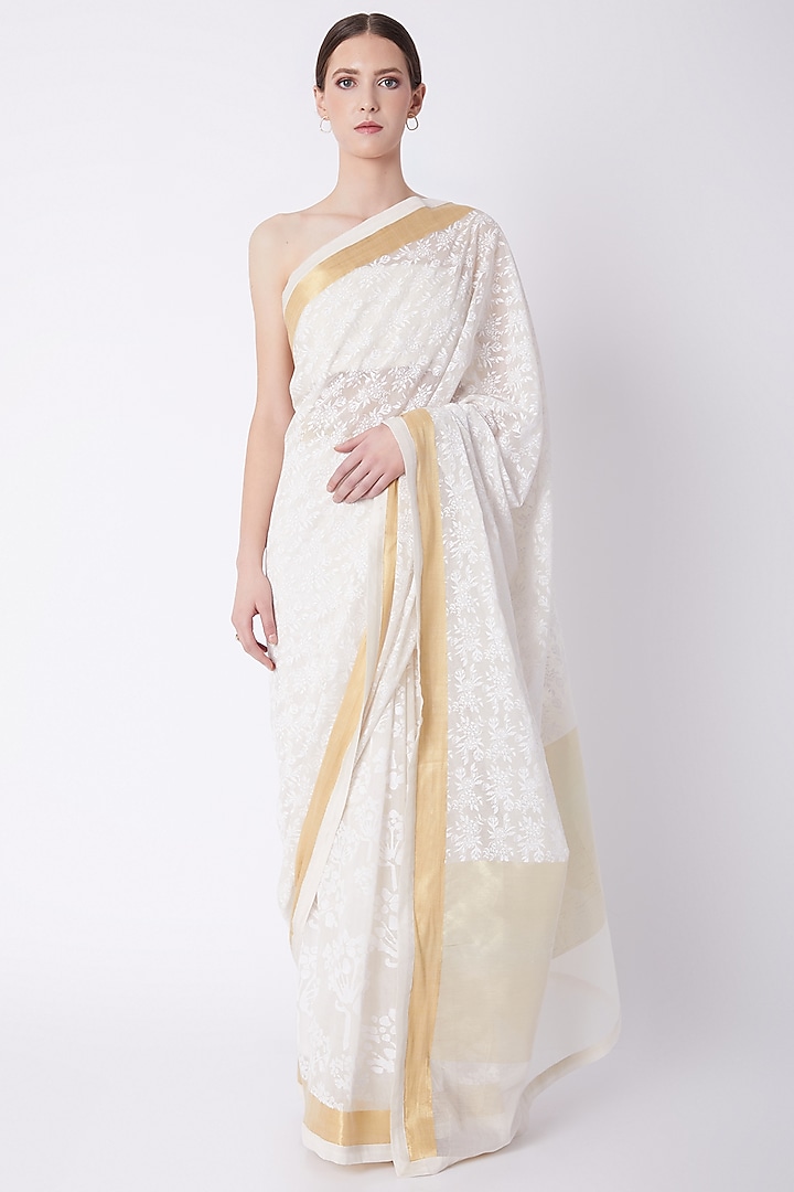 White Printed Banarasi Saree Set by Masaba at Pernia's Pop Up Shop