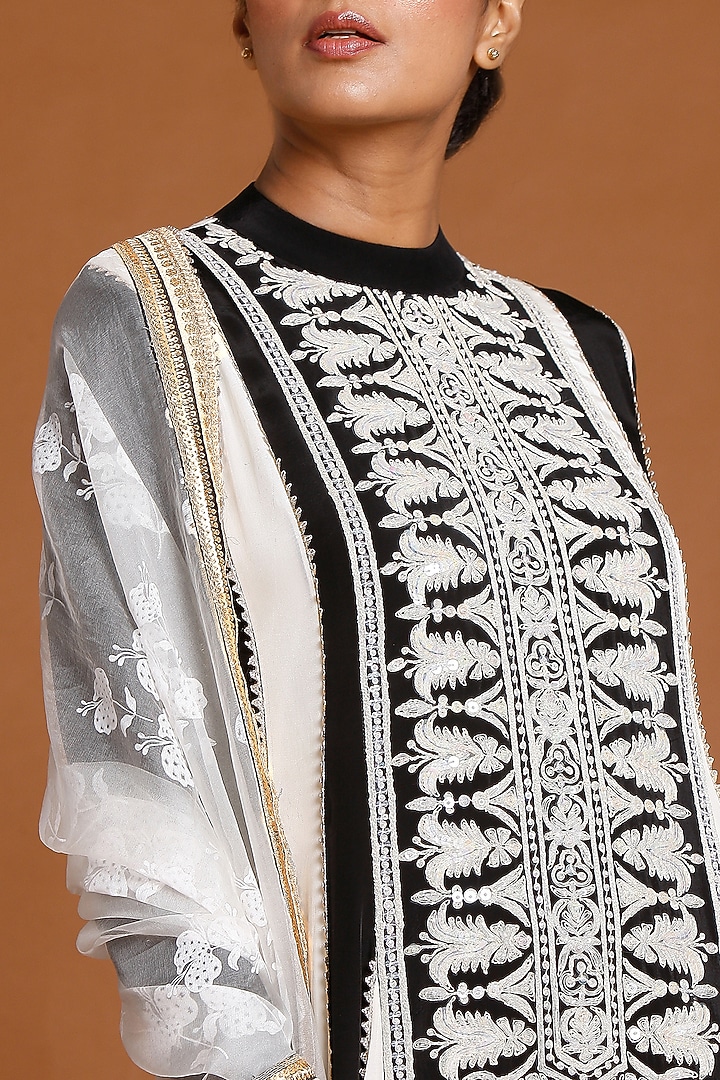 Black & Ivory Embroidered Wedding Anarkali Set by Masaba at Pernia's Pop Up Shop
