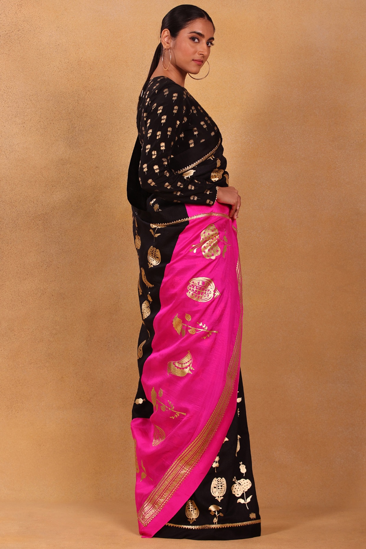 Black Color Printed With Zari Border Dola Silk Wedding Wear