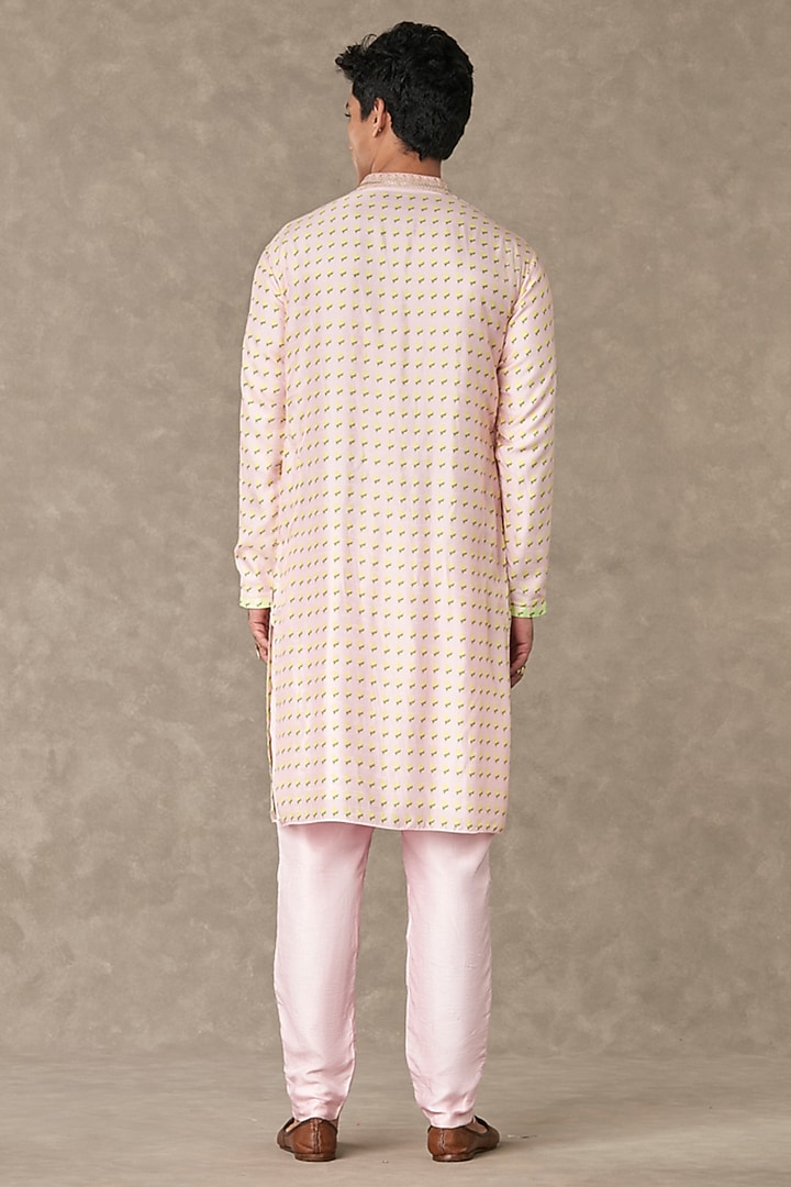 Pink Raw Silk Digital Printed Kurta by Masaba Men at Pernia's Pop Up Shop