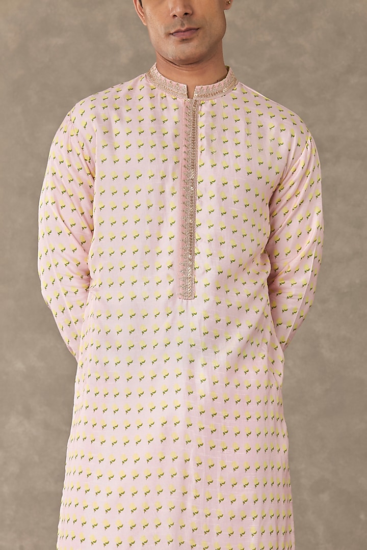 Pink Raw Silk Digital Printed Kurta by Masaba Men at Pernia's Pop Up Shop