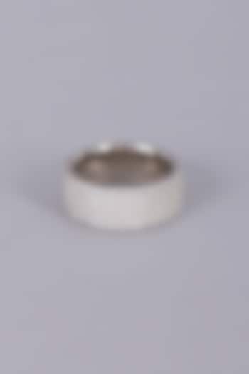 White Finish Diamonds Ring In Sterling Silver by Mon Tresor