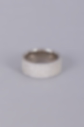 White Finish Diamonds Ring In Sterling Silver by Mon Tresor