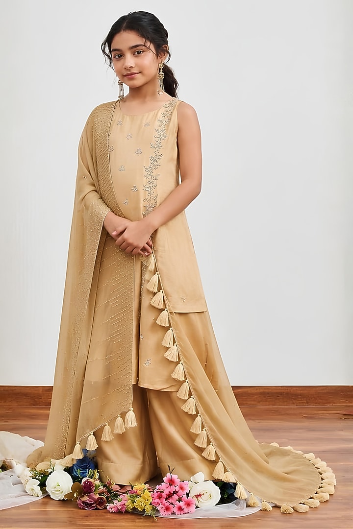 Beige Chanderi Cutdana Embroidered Kalidar Kurta Set For Girls by DISHA MUCHHALA KIDS at Pernia's Pop Up Shop