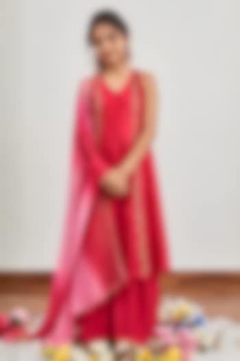Crimson Pink Chanderi Sequins Embroidered Kalidar Kurta Set For Girls by DISHA MUCHHALA KIDS at Pernia's Pop Up Shop