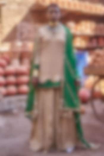 Green Pochampally Raw Silk Ikat Fabric Handwork Short Kurta Set by Muskann Kapadiaa at Pernia's Pop Up Shop