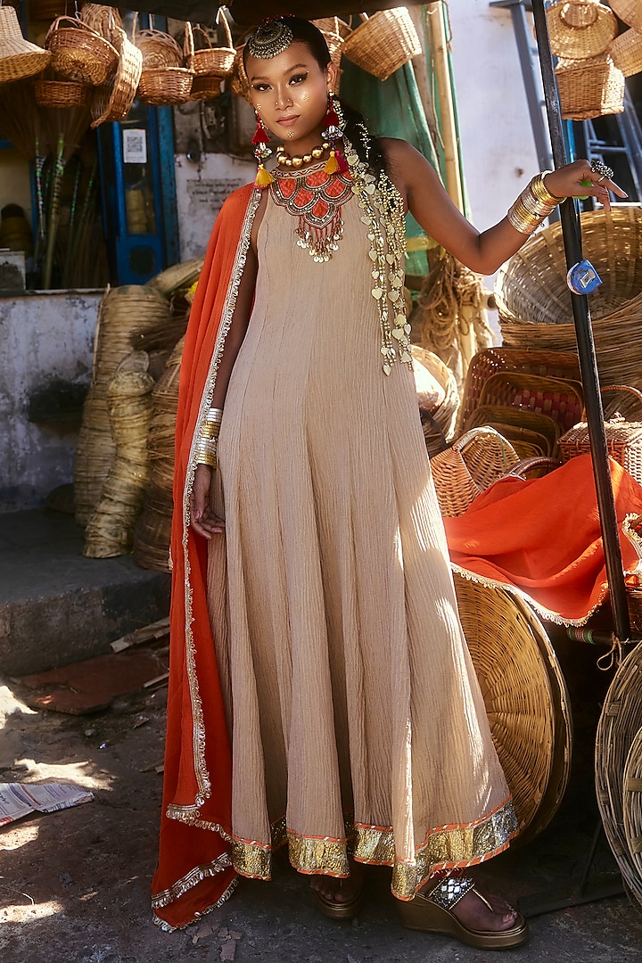 Orange Pochampally Raw Silk Ikat Fabric Handwork Kurta Set by Muskann Kapadiaa at Pernia's Pop Up Shop