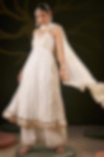 Ivory Chiffon & Silk Gota Patti Work Kurta Set by Muskann Kapadiaa at Pernia's Pop Up Shop