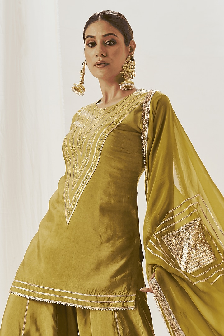 Green Silk Gota Patti Work Kurta Set by Muskann Kapadiaa at Pernia's Pop Up Shop