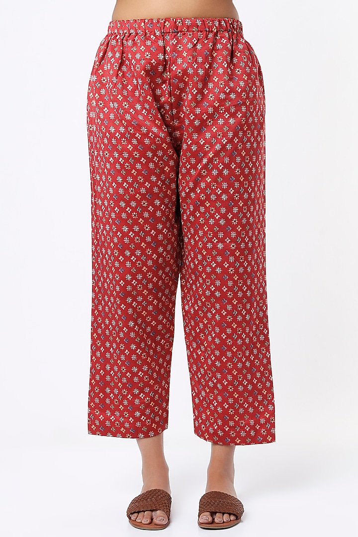 Red Printed Gathered Kurta Set by Mulberry Blue at Pernia's Pop Up Shop