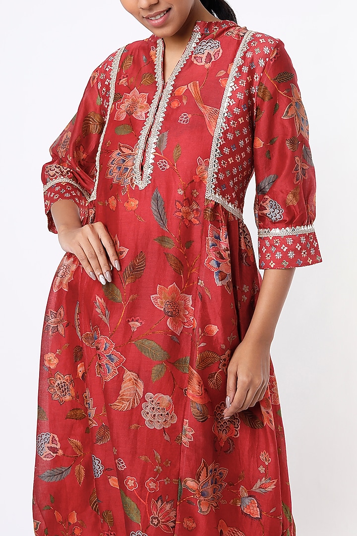 Red Printed Gathered Kurta Set by Mulberry Blue at Pernia's Pop Up Shop